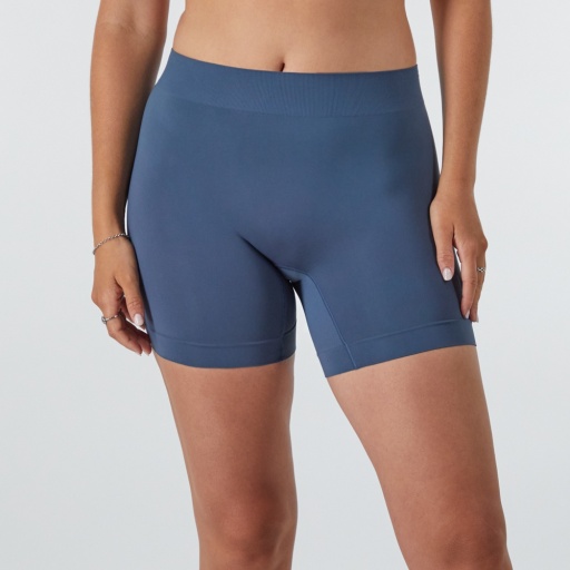 smoothing seamless booty shaping short women Maidenform