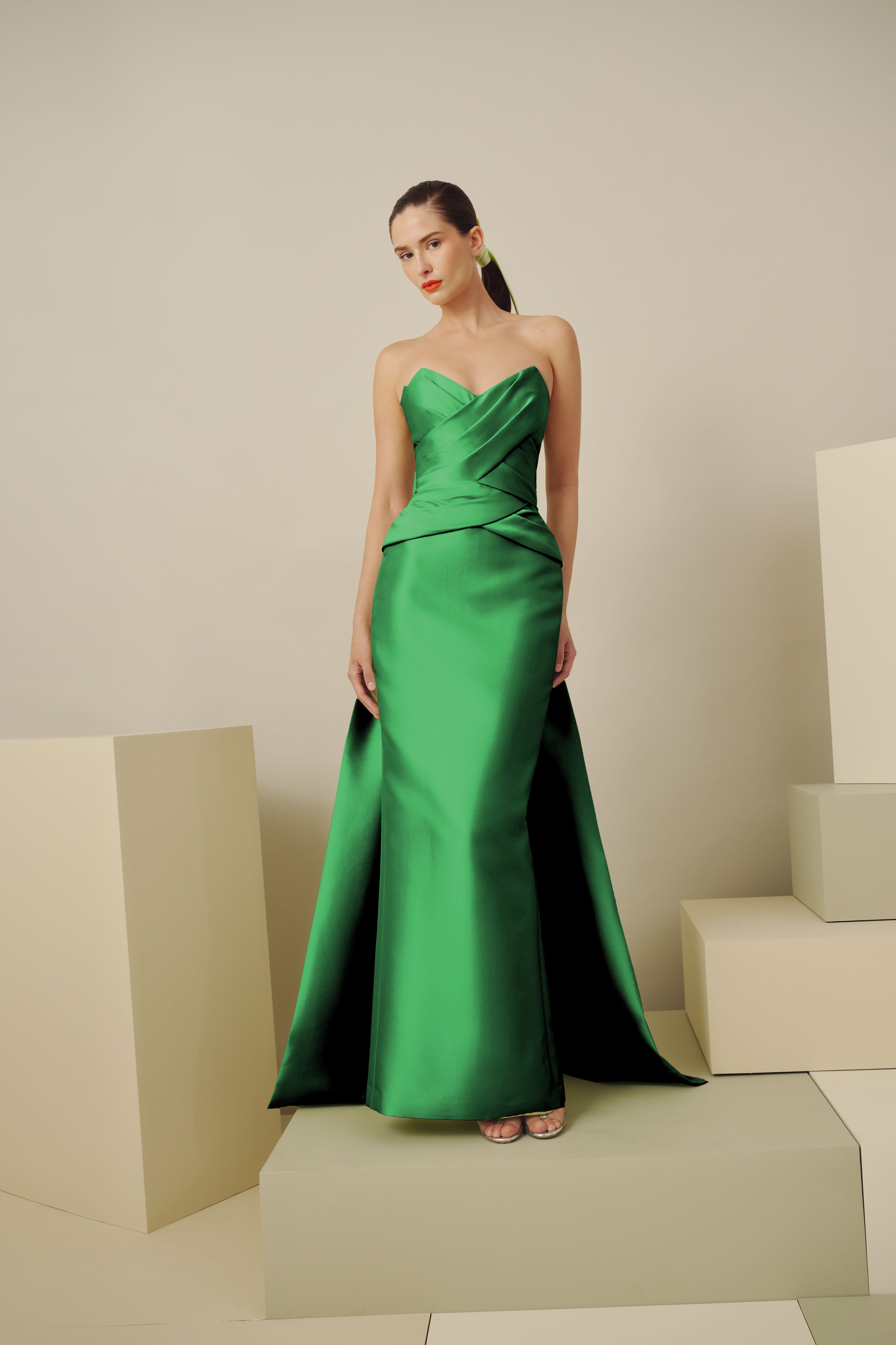 Audrey + Brooks 7216 - Emerald
